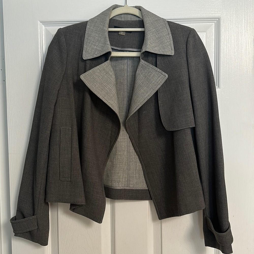 Tommy Hilfiger Grey Blazer - size 6. Worn once